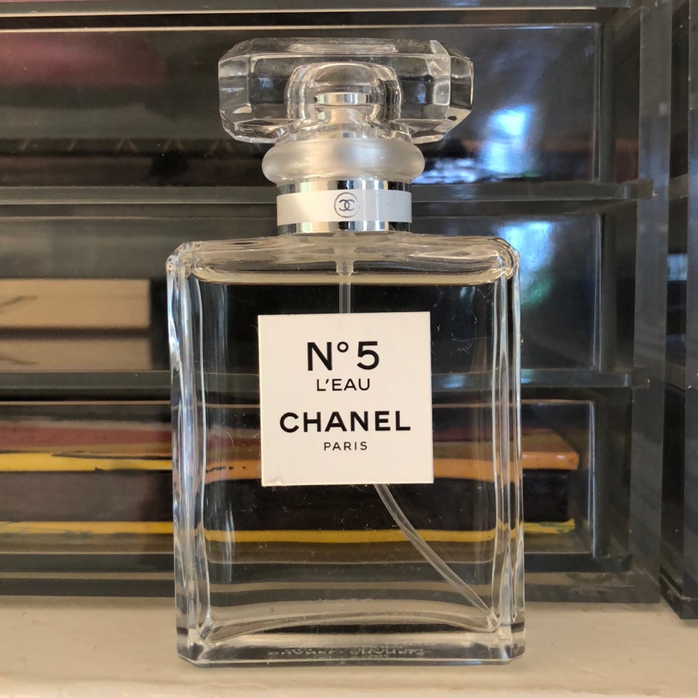 CHANEL No 5 L’Eau Eau De Toilette- 1.2oz spray